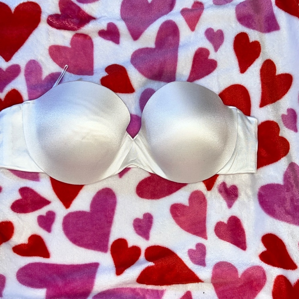 Maidenform Strapless Push Up Bra